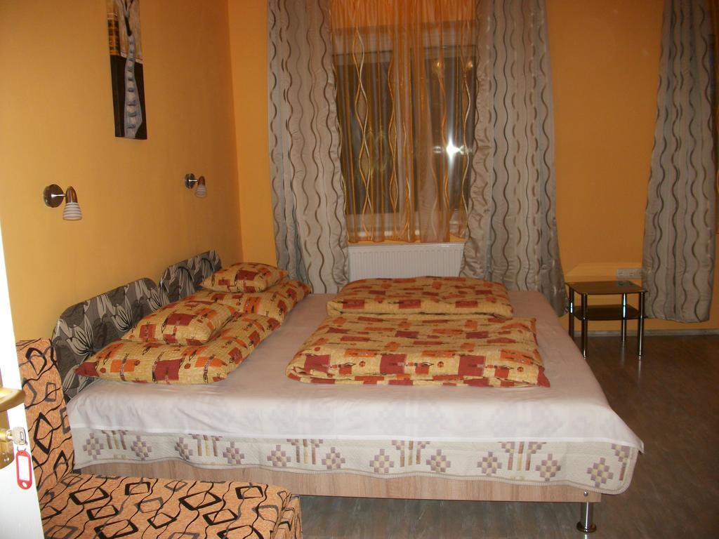 Eden Ii. Hotel Miskolc Exterior photo